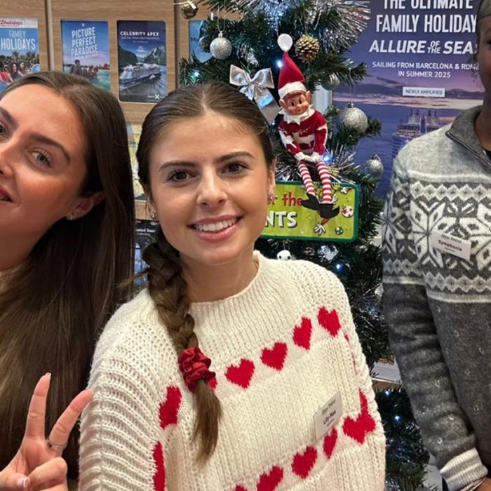 Hays Travel Romford Supports the Salvation Army ‘Be a Star’ Appeal 2025